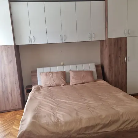 Teodora Apartament *